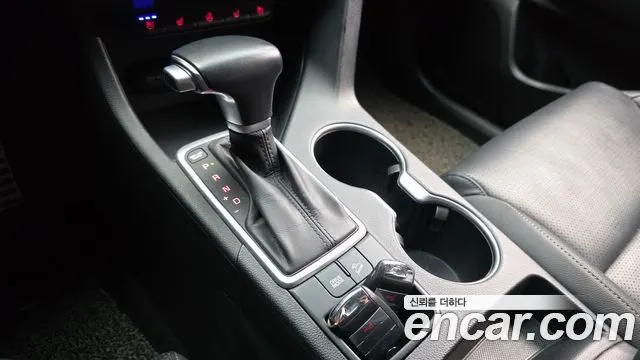 KIA SPORTAGE THE BOLD 2019 — 185 436 км, серебристо-серый, Корея — под ключ — фото 9