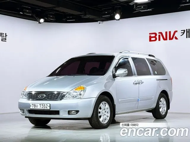 KIA CARNIVAL R 2011 — 168 604 км, серебристый, Корея — под ключ — фото 12