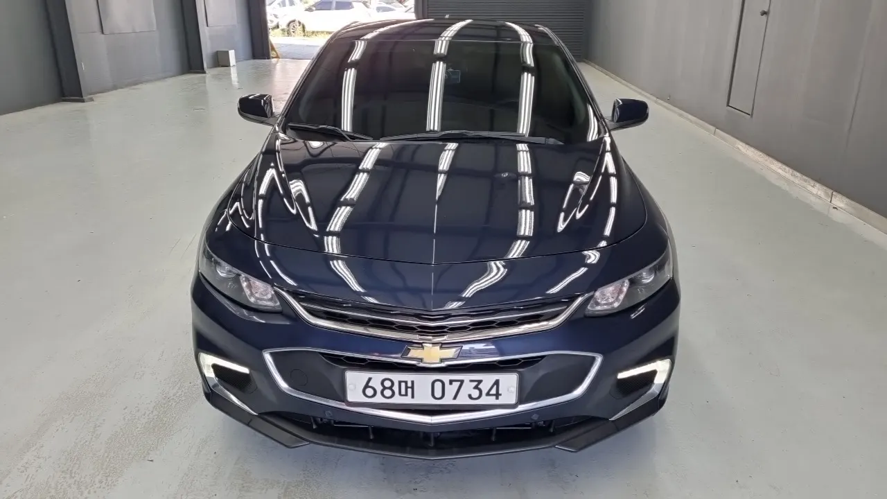 CHEVROLET MALIBU 2017 — 109 150 км, синий, Корея — под ключ — фото 1