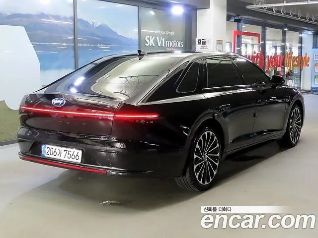 HYUNDAI GRANDEUR HYBRID 2025 — 24 735 км, чёрный, Корея — под ключ — фото 4