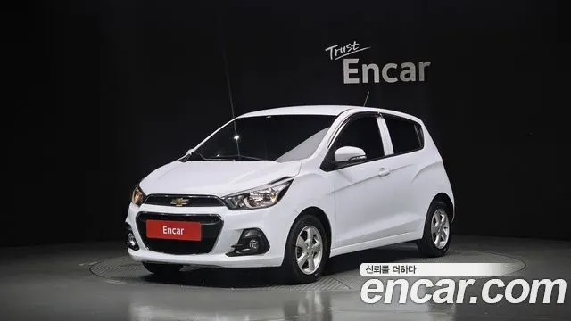 CHEVROLET SPARK 2017 — 111 124 км, белый, Корея — под ключ — фото 1