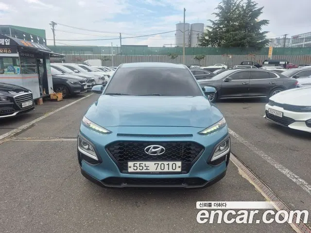 HYUNDAI KONA 2018 — 78 751 км, бирюзовый, Корея — под ключ — фото 1