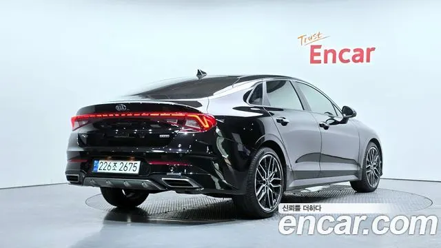 KIA K5 — из Кореи под ключ