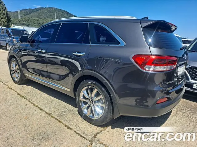 KIA SORENTO 2017 — 105 000 км, серый, Корея — под ключ — фото 5