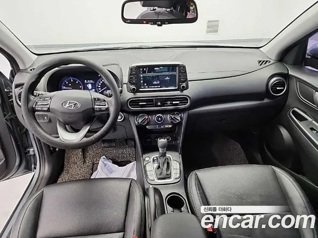 HYUNDAI KONA 2018 — 108 138 км, тёмно-зелёный, Корея — под ключ — фото 7