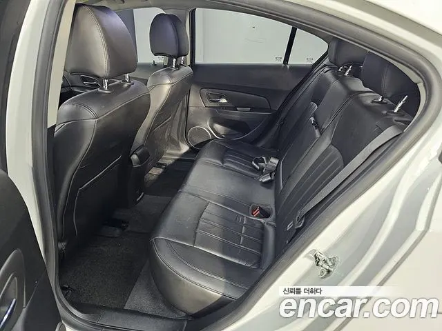 CHEVROLET CRUZE 2011 — 133 500 км, белый, Корея — под ключ — фото 9