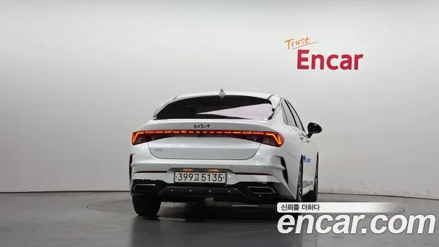 KIA K5 2023 — 124 924 км, белый, Корея — под ключ — фото 4
