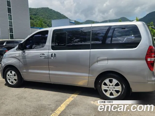 HYUNDAI GRAND STAREX 2019 — 93 042 км, серебристо-серый, Корея — под ключ — фото 7