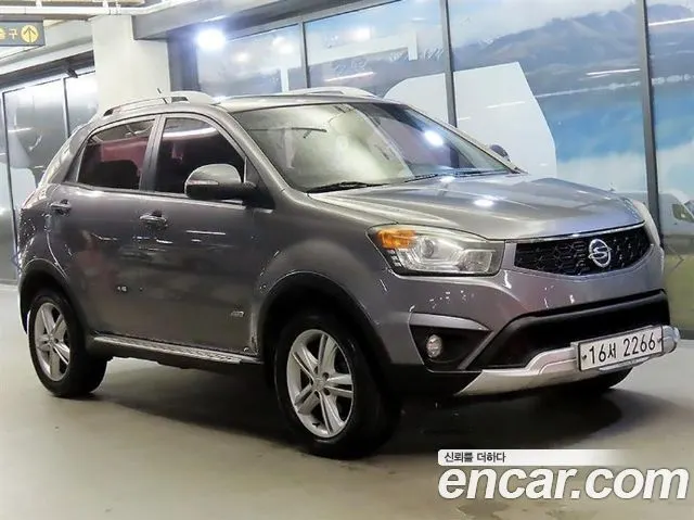 KGM KORANDO C 2015 — 126 252 км, серебристо-серый, Корея — под ключ — фото 1