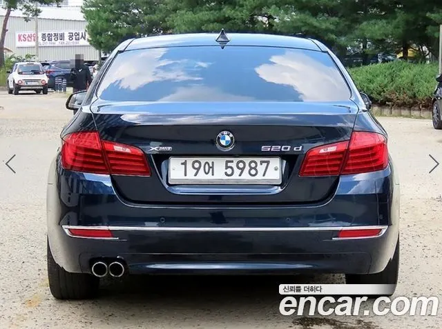 BMW 5 SERIES 2014 — 119 376 км, синий, Корея — под ключ — фото 4