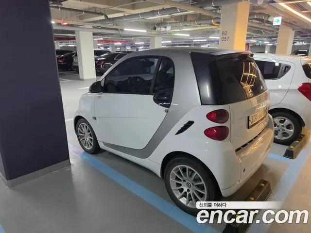 SMART FORTWO COUPE 2011 — 135 350 км, белый, Корея — под ключ — фото 5