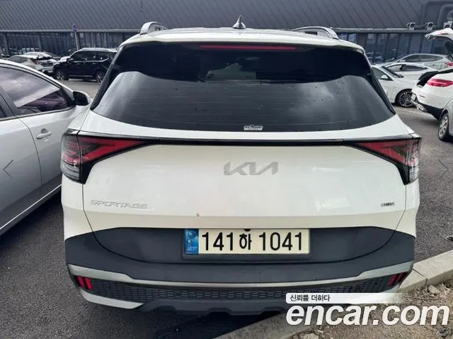 KIA SPORTAGE HYBRID 2022 — 87 067 км, белый, Корея — под ключ — фото 4