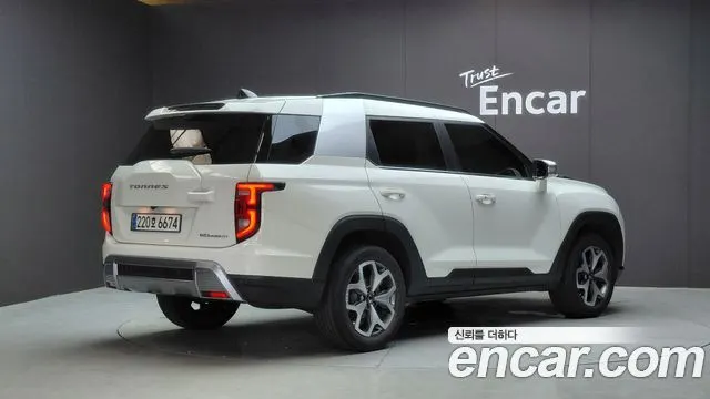 KGM TORRES 2024 — 48 670 км, белый, Корея — под ключ — фото 2