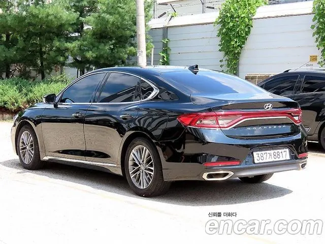 HYUNDAI GRANDEUR 2019 — 128 611 км, чёрный, Корея — под ключ — фото 3