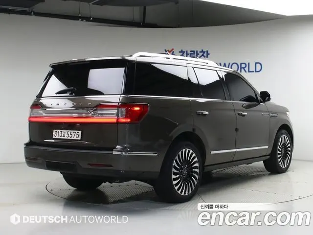 LINCOLN NAVIGATOR 2019 — 61 644 км, светло-золотистый, Корея — под ключ — фото 2