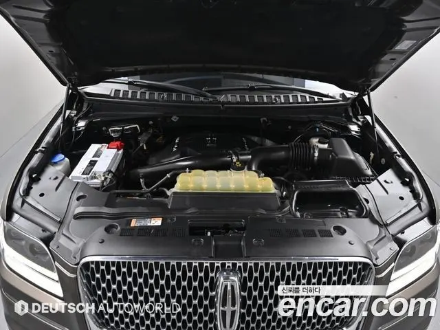 LINCOLN NAVIGATOR 2019 — 61 644 км, светло-золотистый, Корея — под ключ — фото 6