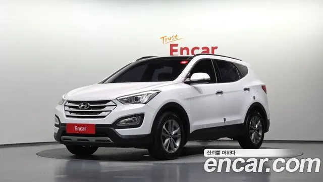 HYUNDAI SANTA FE 2015 — 52 464 км, белый, Корея — под ключ — фото 1
