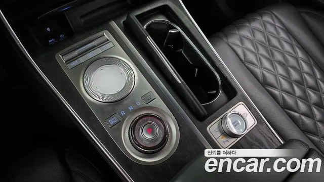 GENESIS GV80 2020 — 80 675 км, светло-золотистый, Корея — под ключ — фото 9