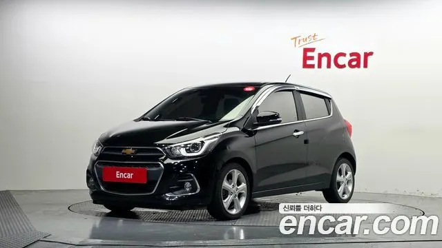 CHEVROLET SPARK 2017 — 98 206 км, чёрный, Корея — под ключ — фото 1