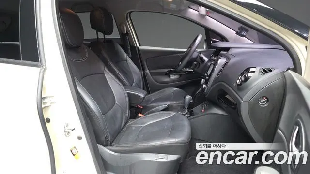 RENAULT KOREA QM3 2016 — 125 672 км, белый-перламутр, Корея — под ключ — фото 11