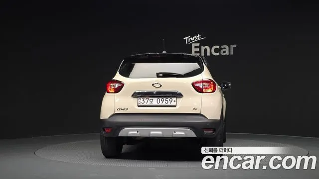 RENAULT KOREA QM3 2016 — 125 672 км, белый-перламутр, Корея — под ключ — фото 4