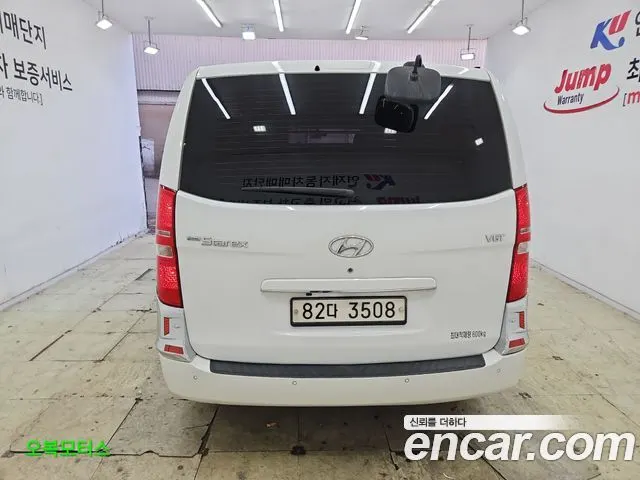 HYUNDAI GRAND STAREX 2015 — 181 200 км, белый, Корея — под ключ — фото 4