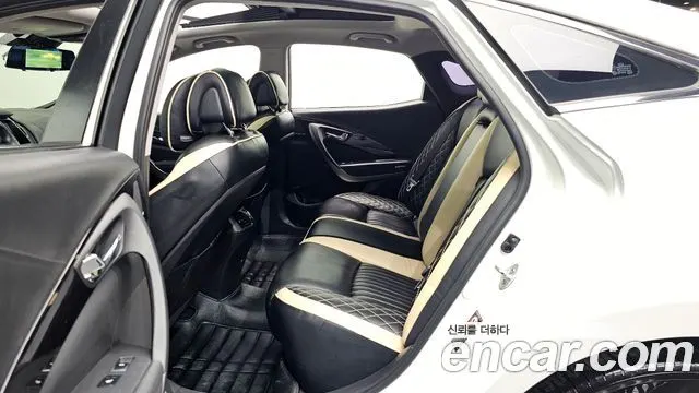HYUNDAI GRANDEUR 2015 — 152 509 км, белый, Корея — под ключ — фото 12
