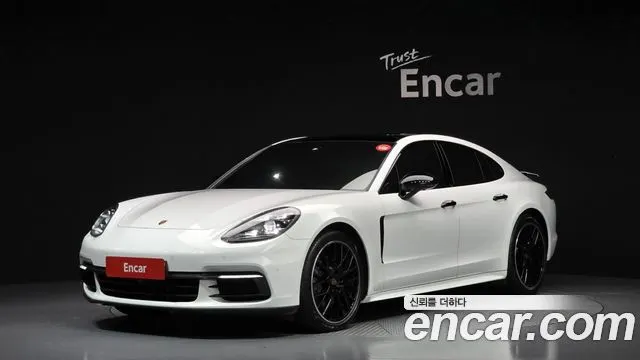 PORSCHE PANAMERA 2018 — 118 820 км, белый, Корея — под ключ — фото 12