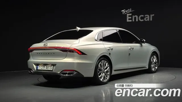 HYUNDAI GRANDEUR 2023 — 47 222 км, белый-перламутр, Корея — под ключ — фото 2