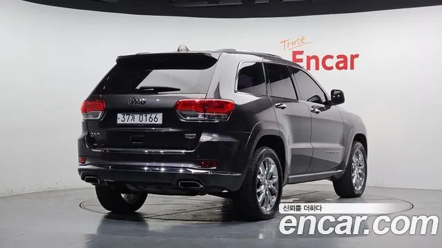 JEEP GRAND CHEROKEE — из Кореи под ключ