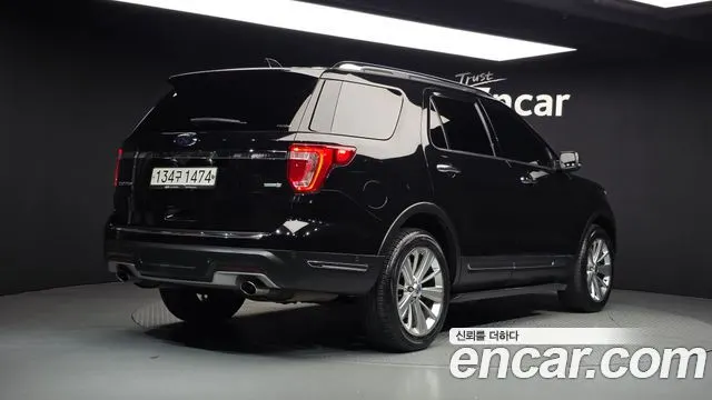 FORD EXPLORER 2019 — 76 014 км, чёрный, Корея — под ключ — фото 2
