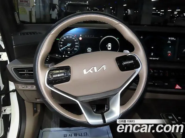 KIA K8 HYBRID 2024 — 52 000 км, белый, Корея — под ключ — фото 8