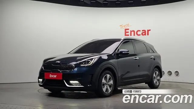 KIA NIRO 2018 — 154 330 км, синий, Корея — под ключ — фото 1