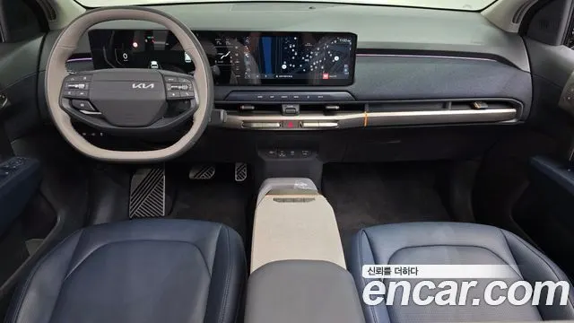 KIA EV3 2025 — 18 177 км, серебристо-серый, Корея — под ключ — фото 7
