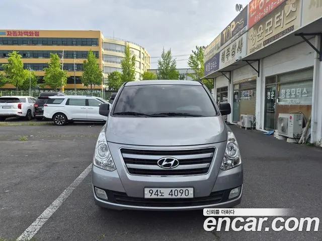 HYUNDAI GRAND STAREX 2018 — 158 245 км, серый, Корея — под ключ — фото 2
