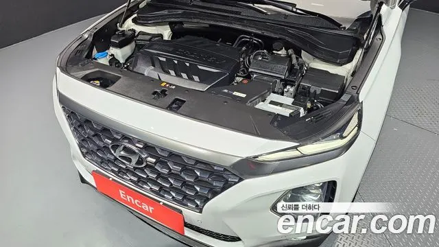 HYUNDAI SANTA FE 2019 — 95 927 км, белый, Корея — под ключ — фото 6