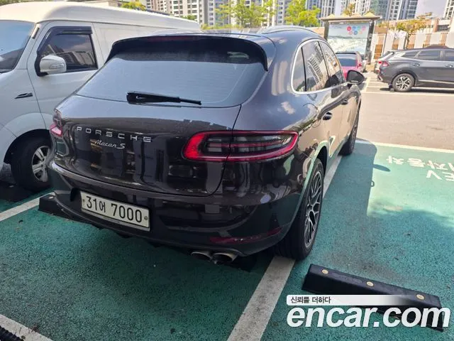 PORSCHE MACAN 2015 — 100 080 км, коричневый, Корея — под ключ — фото 2