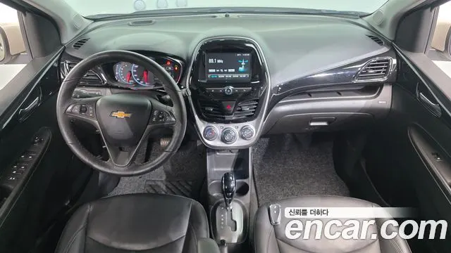 CHEVROLET SPARK 2016 — 68 569 км, белый-перламутр, Корея — под ключ — фото 7
