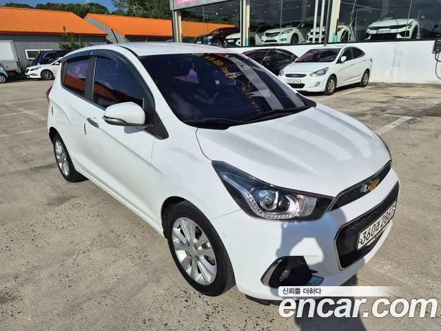 CHEVROLET SPARK 2016 — 93 776 км, белый, Корея — под ключ — фото 12