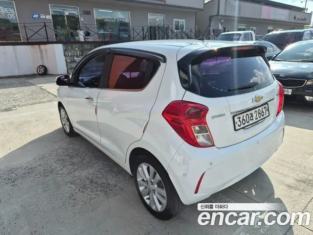 CHEVROLET SPARK 2016 — 93 776 км, белый, Корея — под ключ — фото 5