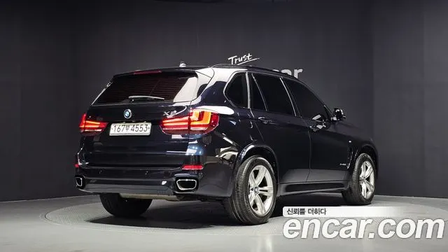 BMW X5 2018 — 74 140 км, чёрный, Корея — под ключ — фото 2