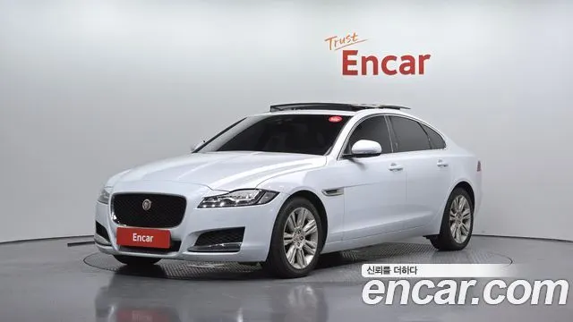 JAGUAR XF 2017