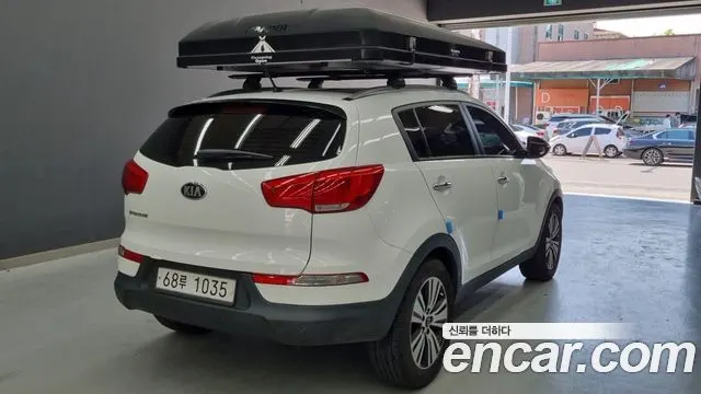 KIA SPORTAGE R 2014 — 129 546 км, белый, Корея — под ключ — фото 2
