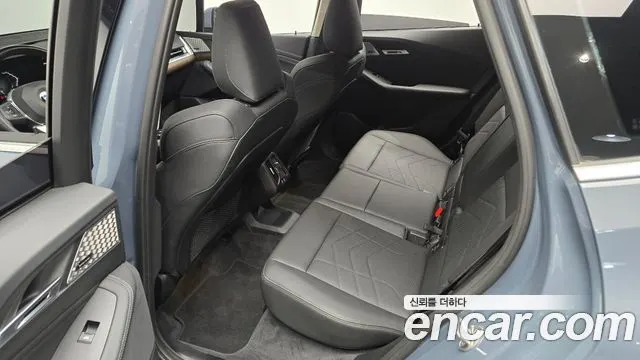 BMW 2 SERIES ACTIVE TOURER 2023 — 78 551 км, серебристо-серый, Корея — под ключ — фото 12