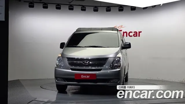 HYUNDAI GRAND STAREX 2015 — 231 283 км, серебристый, Корея — под ключ — фото 3