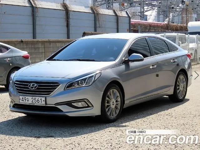 HYUNDAI SONATA 2015 — 82 592 км, серебристый, Корея — под ключ — фото 11