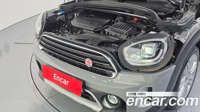 MINI COOPER COUNTRYMAN 2021 — 64 100 км, серебристо-серый, Корея — под ключ — фото 6