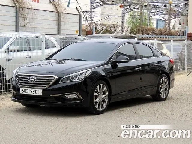 HYUNDAI SONATA 2015 — 175 258 км, чёрный, Корея — под ключ — фото 11