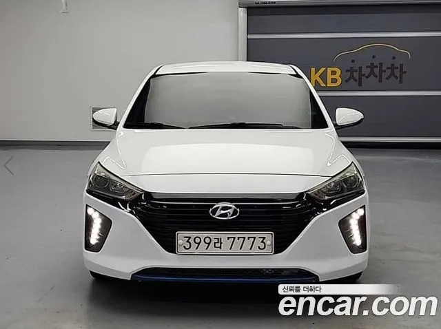HYUNDAI IONIQ HYBRID 2016 — 235 363 км, белый, Корея — под ключ — фото 2