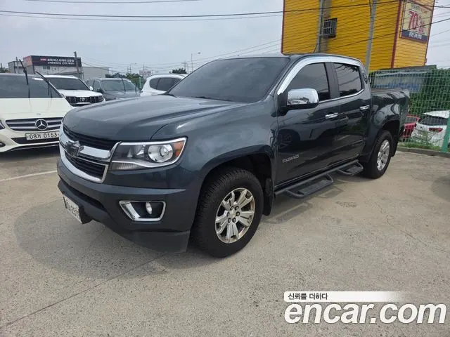 CHEVROLET COLORADO 2020 — 176 899 км, чёрный, Корея — под ключ — фото 1